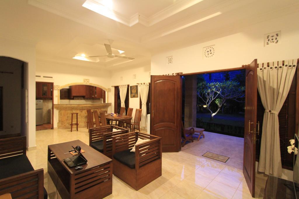 Graha Rusni Villa Ubud  Exterior photo