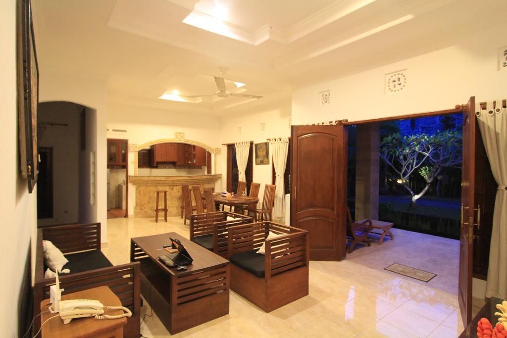 Graha Rusni Villa Ubud  Exterior photo
