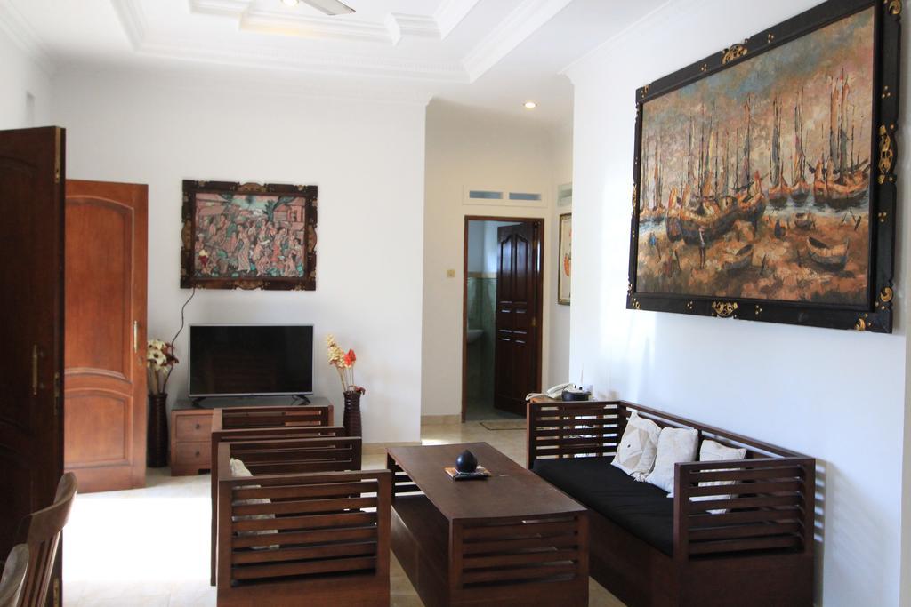 Graha Rusni Villa Ubud  Exterior photo